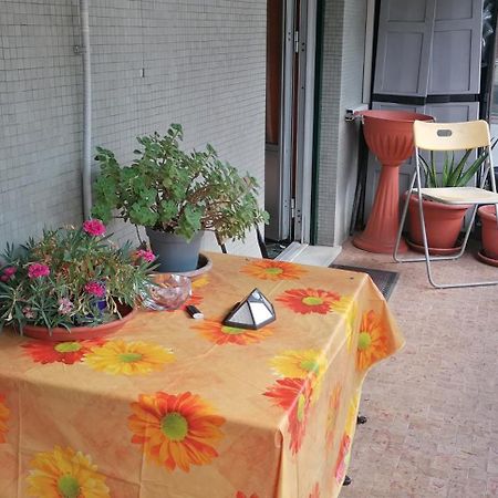 Celine Bed & Breakfast เจนัว ภายนอก รูปภาพ