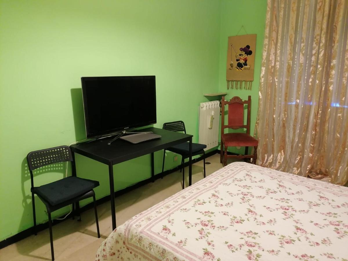 Celine Bed & Breakfast เจนัว ภายนอก รูปภาพ